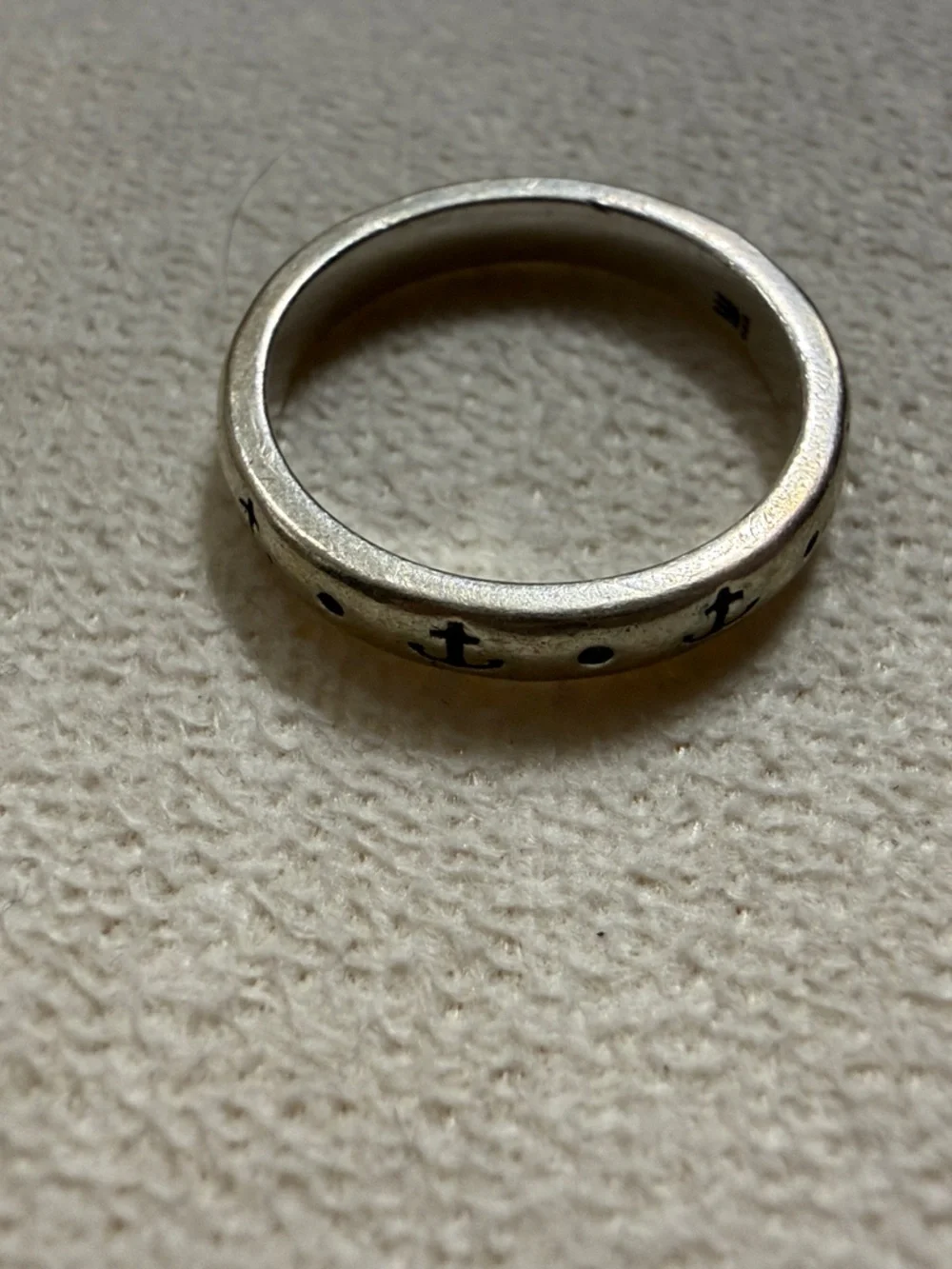Retired James Avery Silver Anchor Band